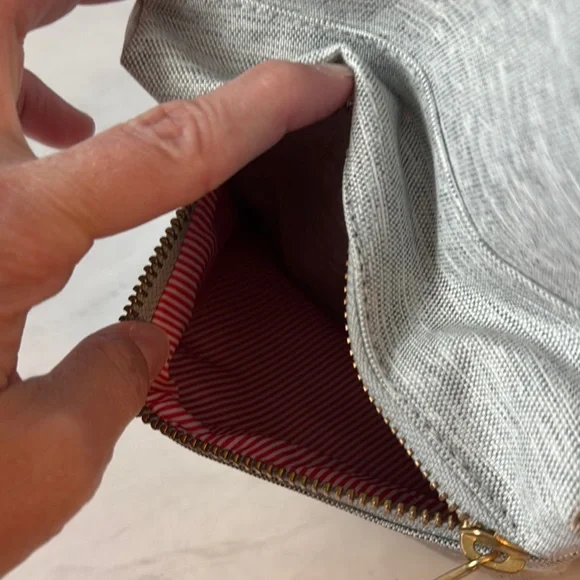 Herschel Supply Company Gray Minimalist Backpack - Picture 9 of 10